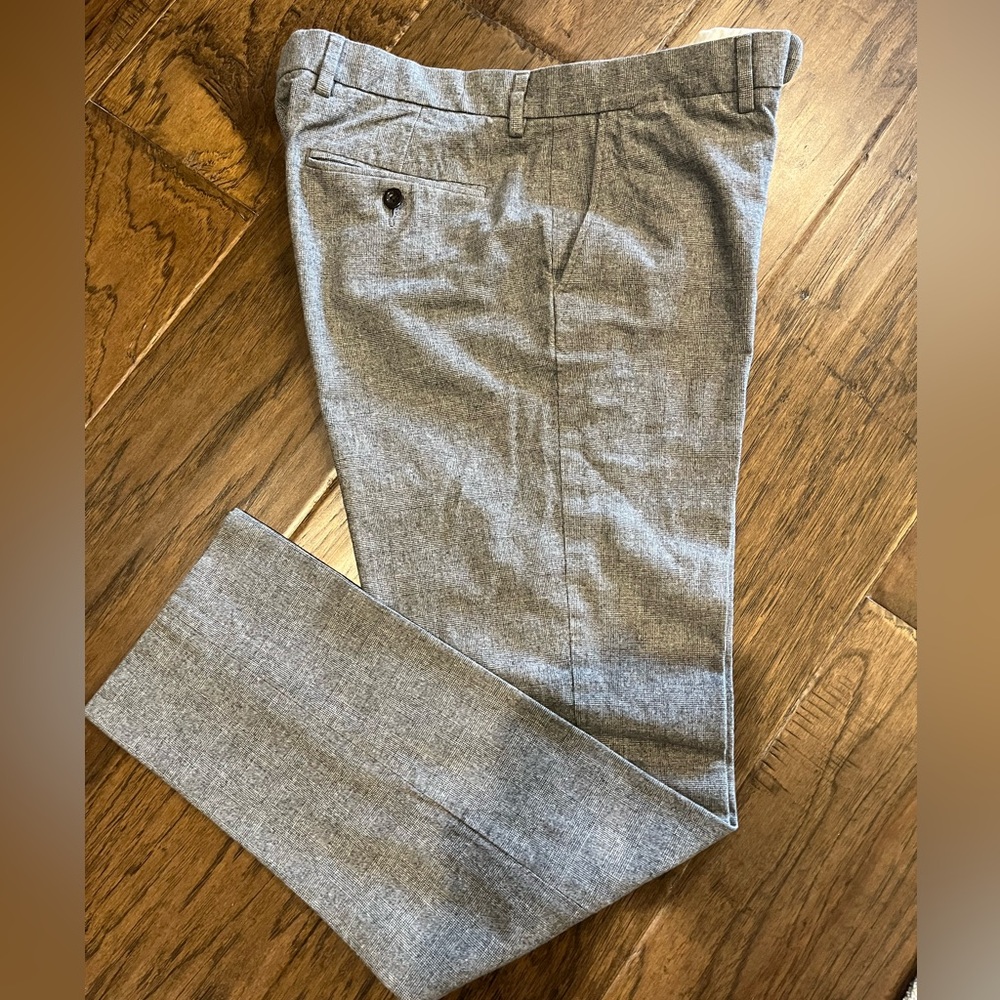 J Crew. Bowery. Men’s. Cotton. Dress pant. Slim. 32 x 32. Gray.